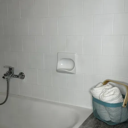 Airport17 Bed & Breakfast Vecsés