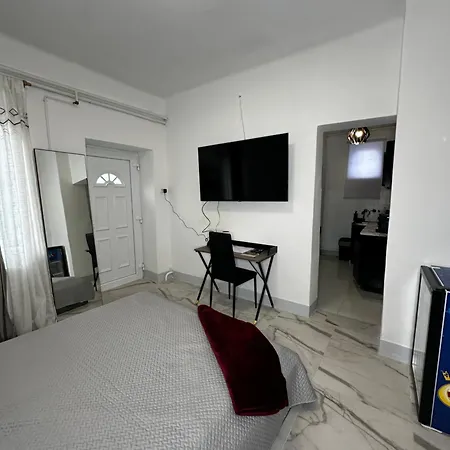 Bed & Breakfast Airport17 Vecses