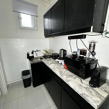 Bed & Breakfast Airport17 Vecsés