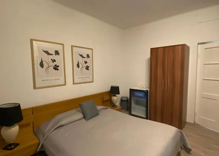 Airport17 Вечеш